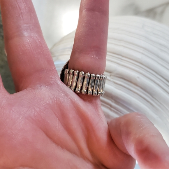 Silver Tone & Turquoise Stretch Band Ring 💥3 for $24💥 - Picture 11 of 17